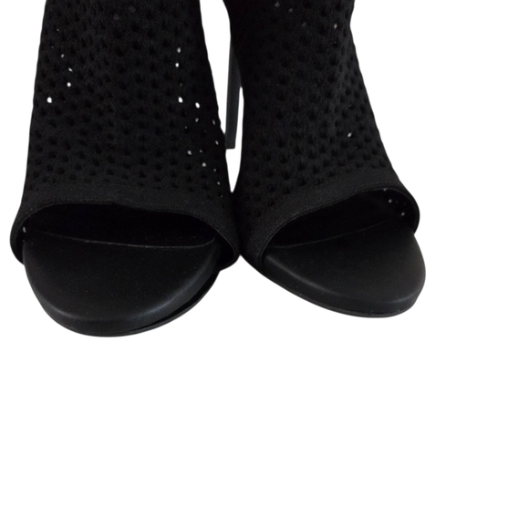 NWOT Steve Madden | Evelina Knit Mesh Stretch Vegan Leather Peep Toe Heel Bootie - Picture 7 of 12